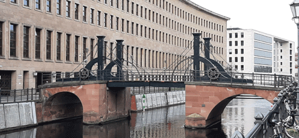 Jungfernbr&uuml;cke