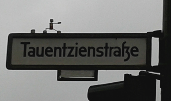 Schild Tauentzien